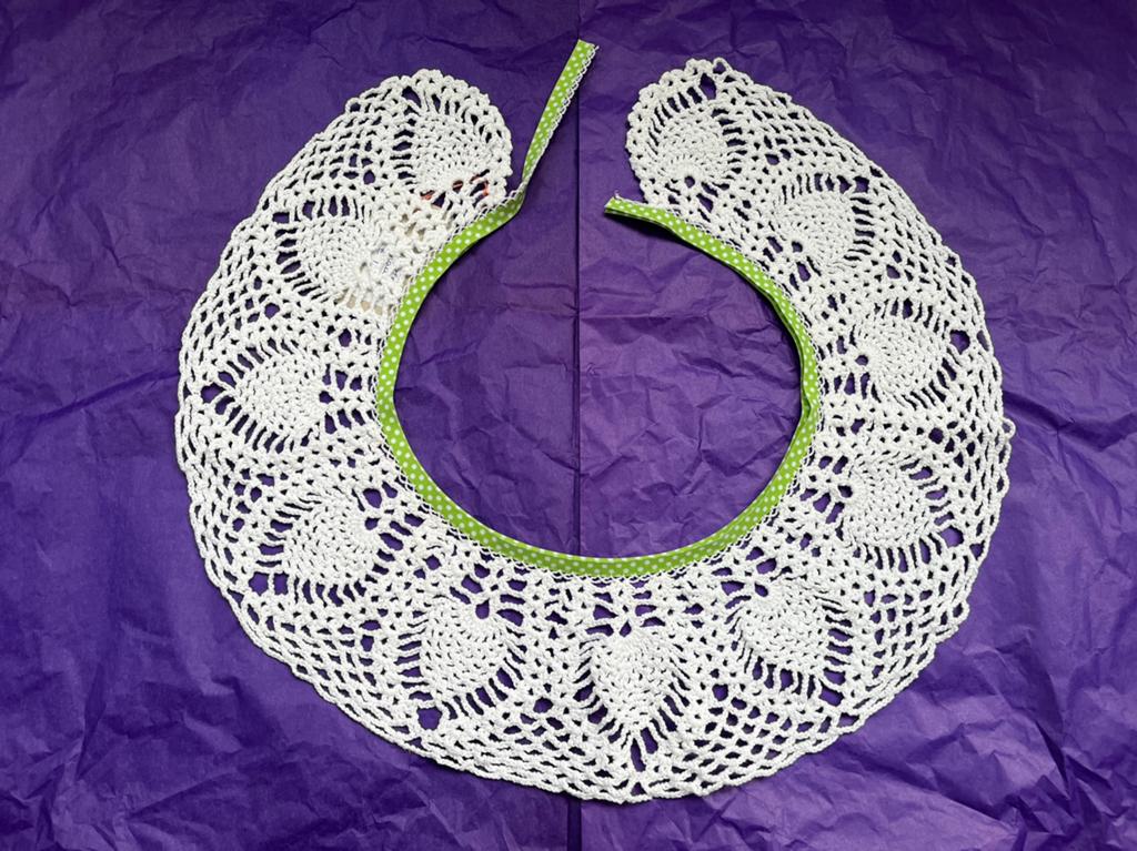 Los Wit kanten kraagje gehaakt 60x10 cm. Nieuw., Kleding | Dames, Overige Dameskleding, Ophalen of Verzenden, Nieuw