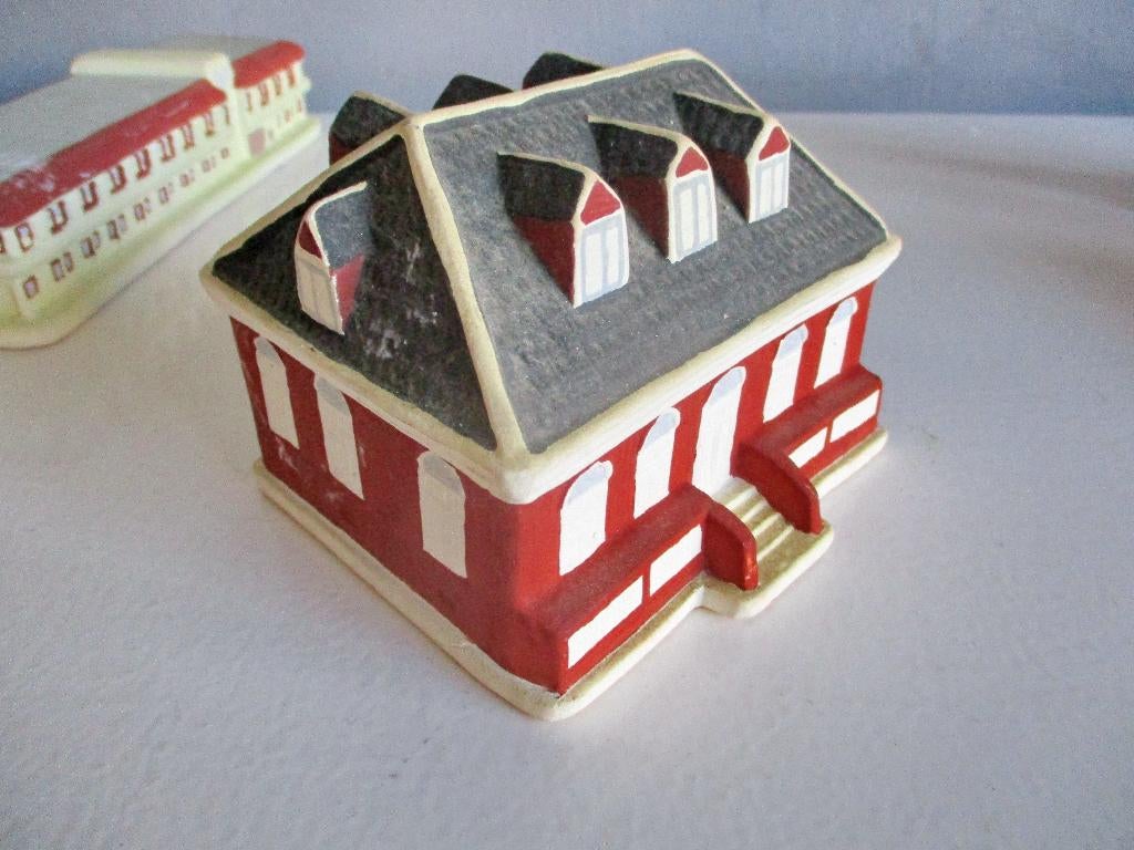 Curacao gebouw keramiek aardewerk knuku huis, Antiek en Kunst, Antiek | Keramiek en Aardewerk, Ophalen of Verzenden