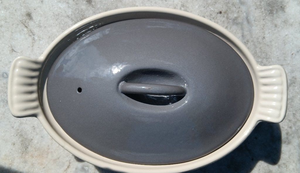 COUSANCES New Old Stock gietijzer paté pannetje 18 cm (LL7), Gietijzer, Met deksel, Nieuw, Le Creuset