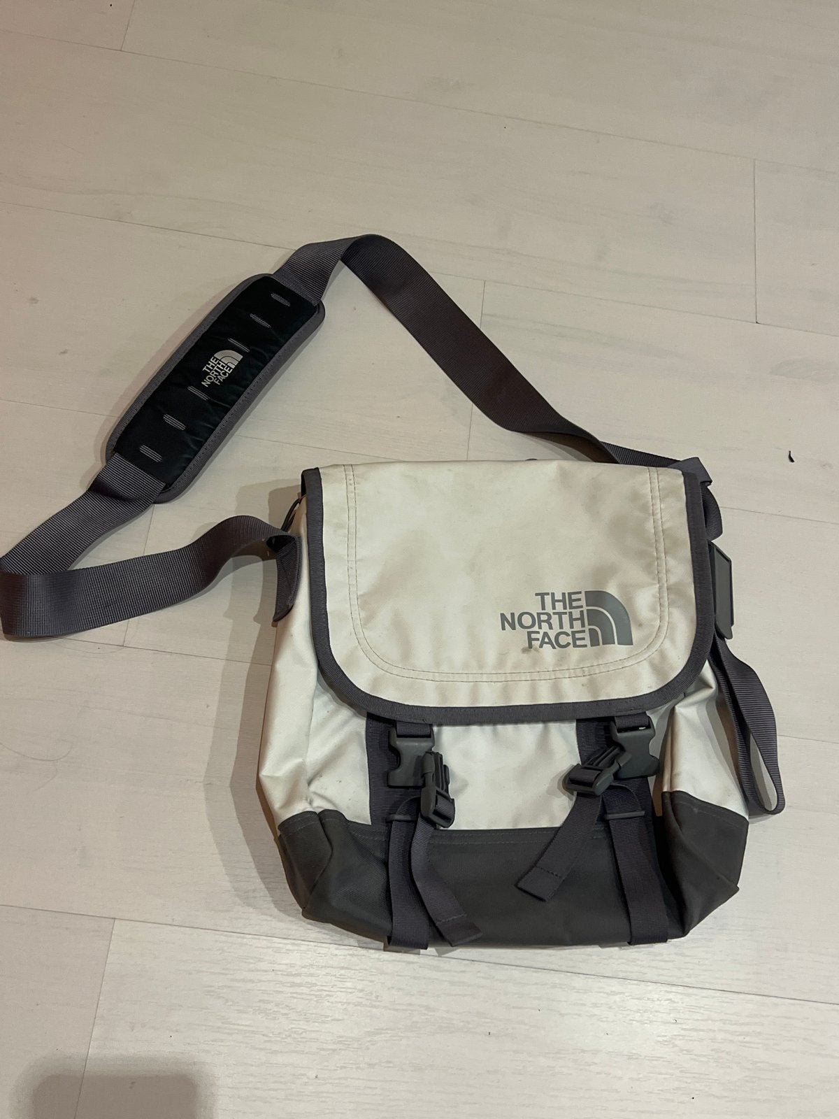 The North Face Schoudertas - Crème/Grijs, Ophalen of Verzenden, Gebruikt, Overige kleuren, Overige merken