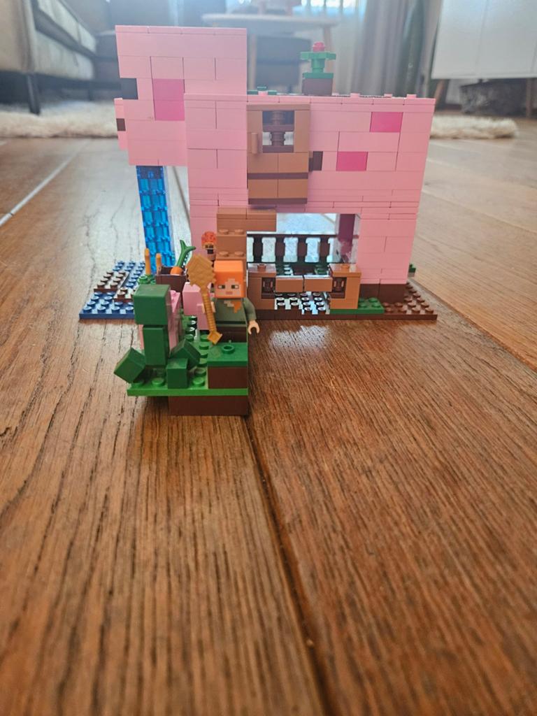 Lego the pig house, Kinderen en Baby's, Speelgoed | Playmobil, Ophalen of Verzenden, Zo goed als nieuw