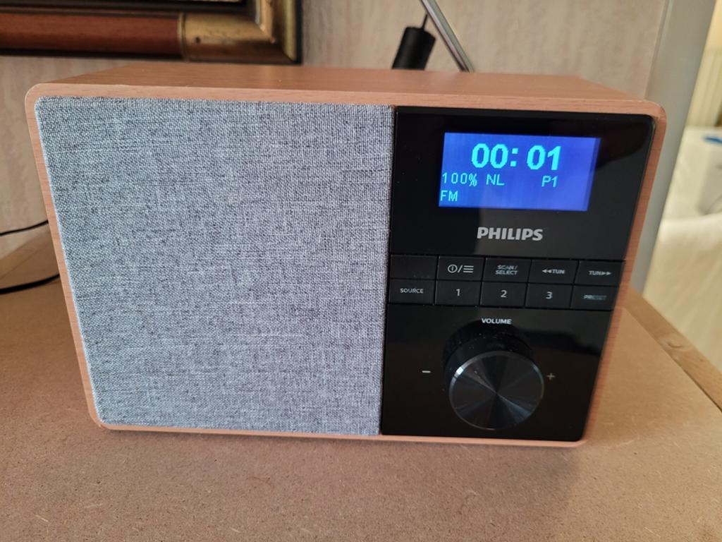 draagbare Philips TAR5505 DAB-radio, Audio, Tv en Foto, Radio's, Zo goed als nieuw, Ophalen of Verzenden