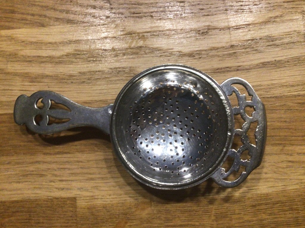 Antiek verzilverd theezeefje - Made in England, Antiek en Kunst, Ophalen