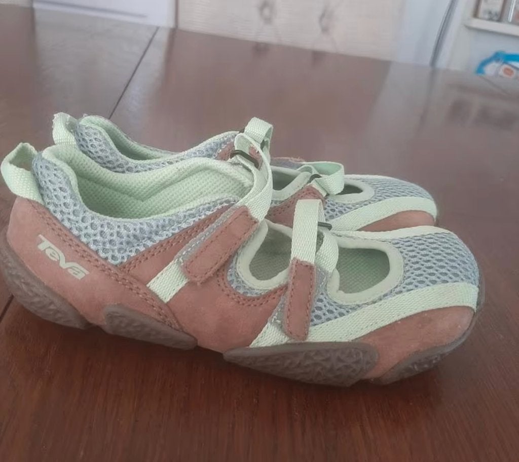 Nieuw Teva zomerse meisjes sneakers/sandaaltjes, maat 31, Meisje, Schoenen, Nieuw, Teva