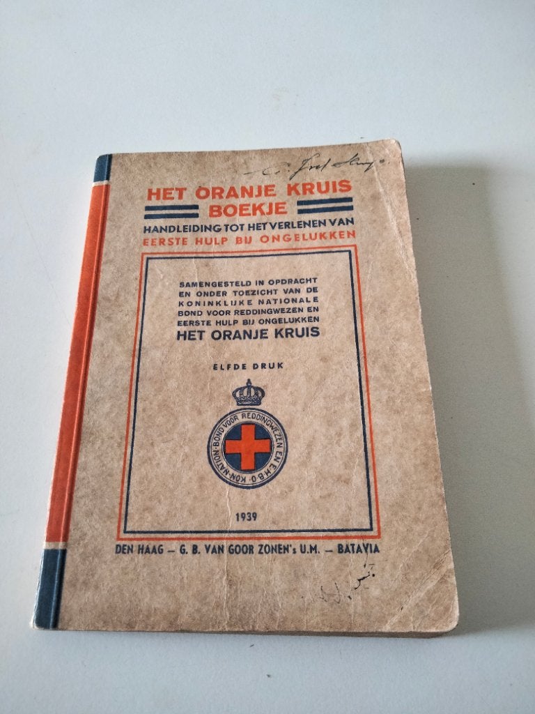 Vintage EHBO boekje, rode kruis, 1939, Ophalen of Verzenden