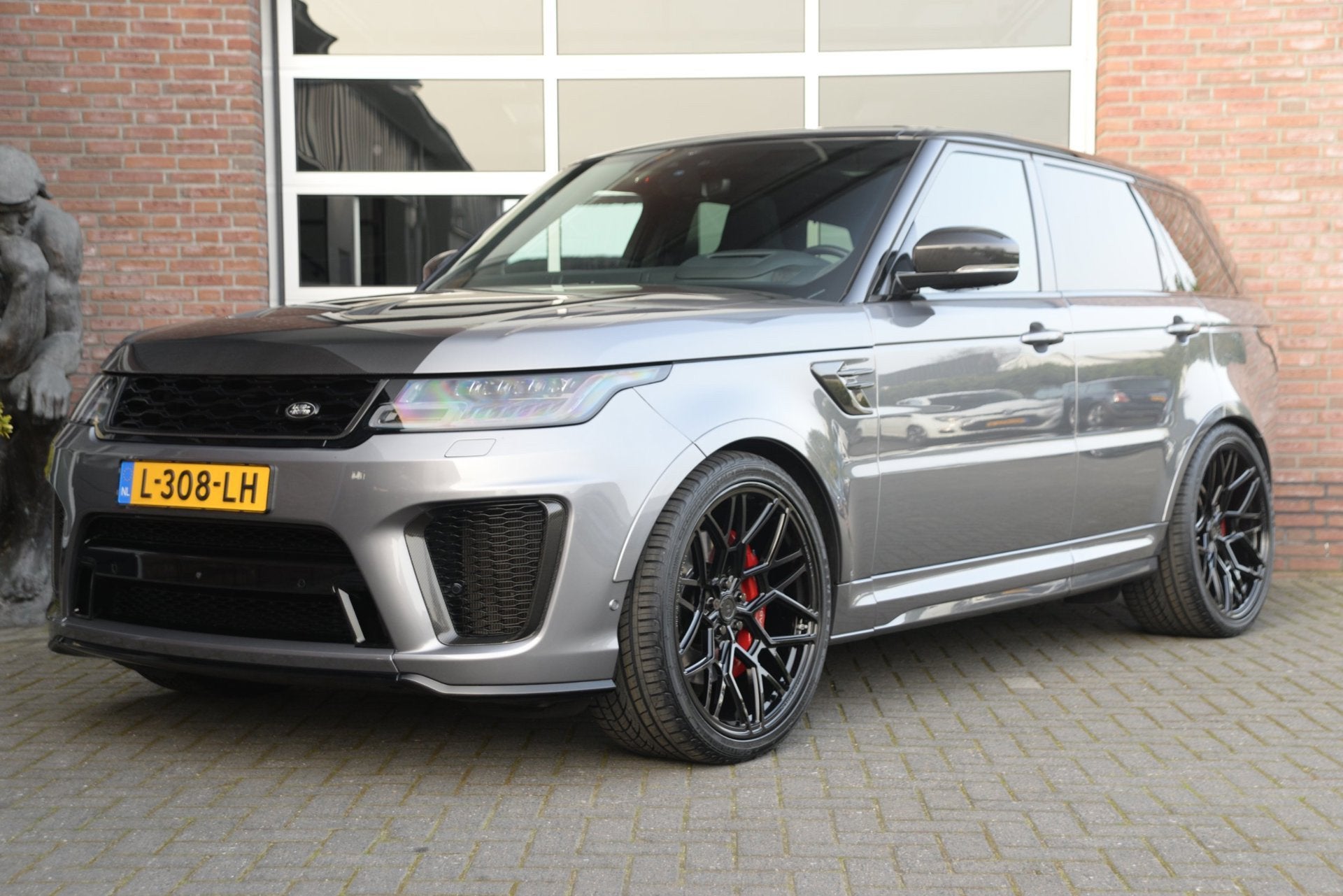 Land Rover Range Rover Sport 5.0 V8 SC SVR 576 PK | 23 Inch, Automaat, Gebruikt, Adaptive Cruise Control, 3000 kg