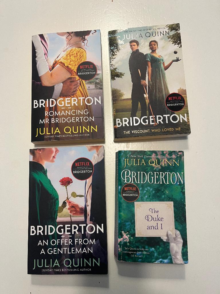 De eerste 4 Bridgerton boeken in het Engels, Ophalen of Verzenden, Gelezen, Julia Quinn