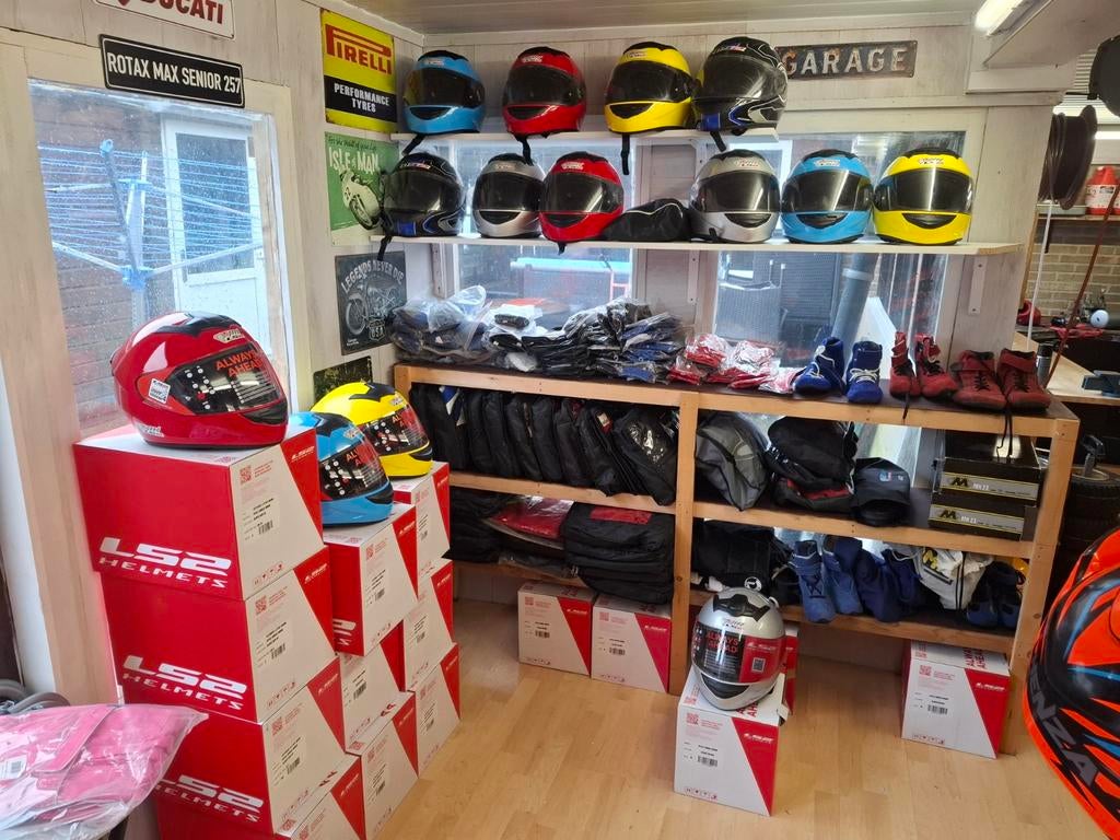 Nieuwe en gebruik kart kleding, Sport en Fitness, Karting, Ophalen of Verzenden, Nieuw