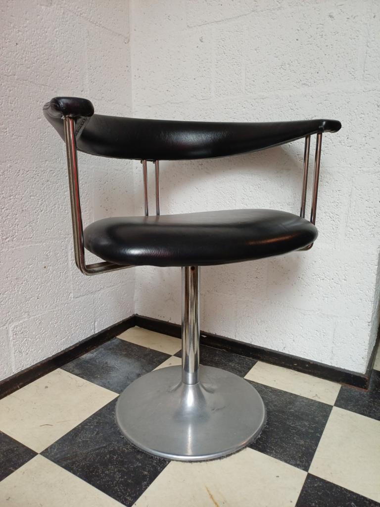 Börje Johanson draaistoel nieuw gestoffeerd skai, 1 kruk, Ophalen, Nieuw, 60 tot 90 cm