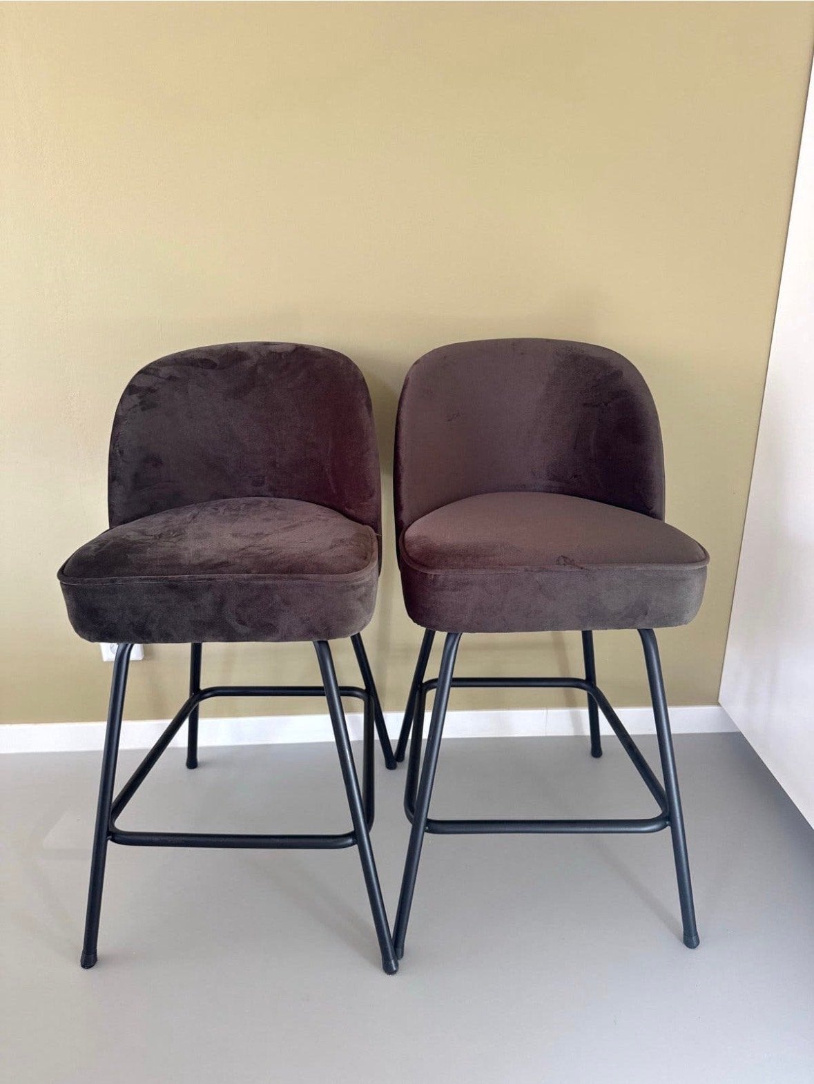 Be Pure Home barstoel Vogue, velvet donkergroen, 65cm, Ophalen, 60 tot 90 cm, Zo goed als nieuw, Metaal