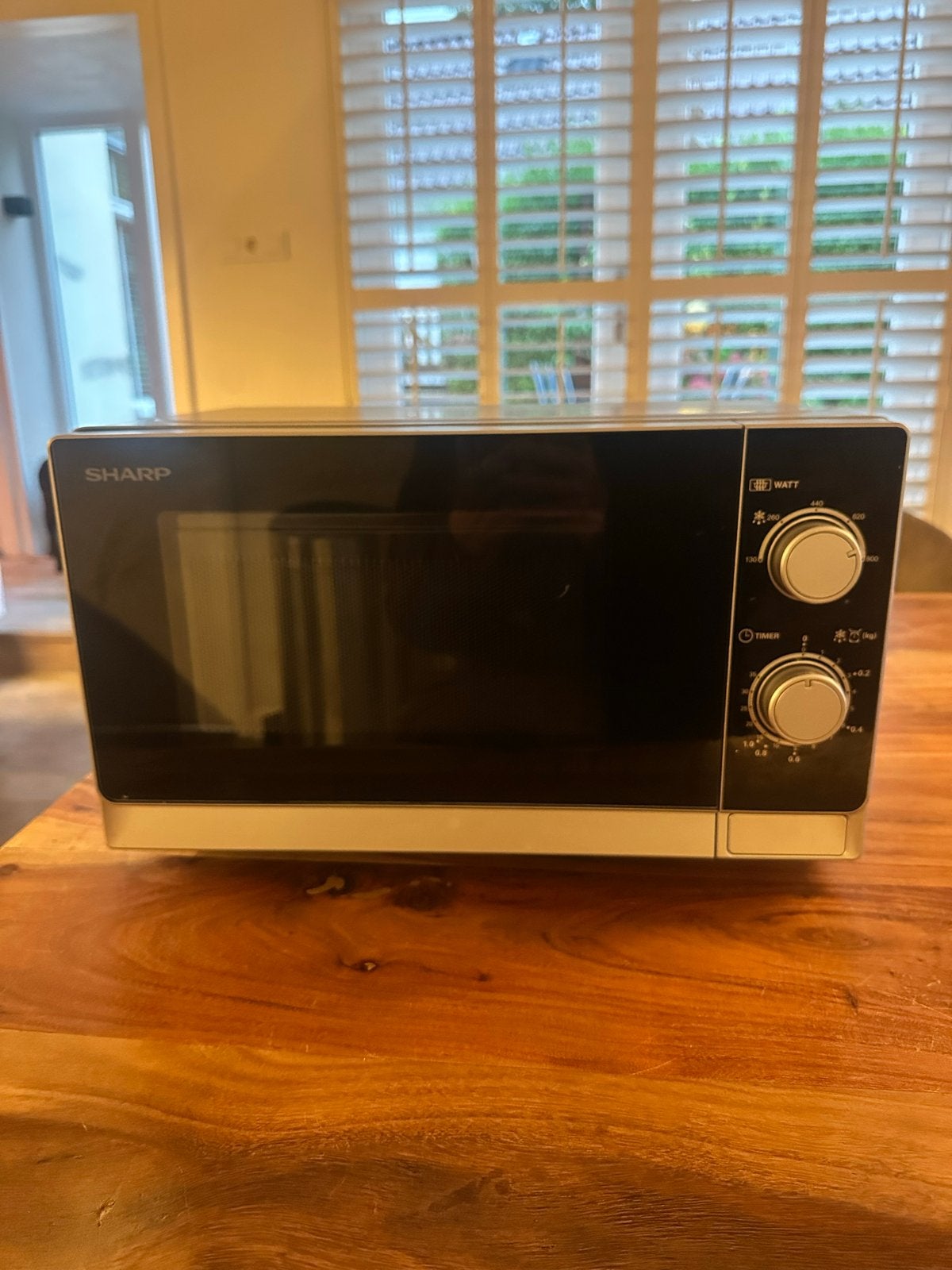 Sharp Magnetron - Compact en Gebruiksvriendelijk, Ophalen, Gebruikt, Minder dan 45 cm, Magnetron