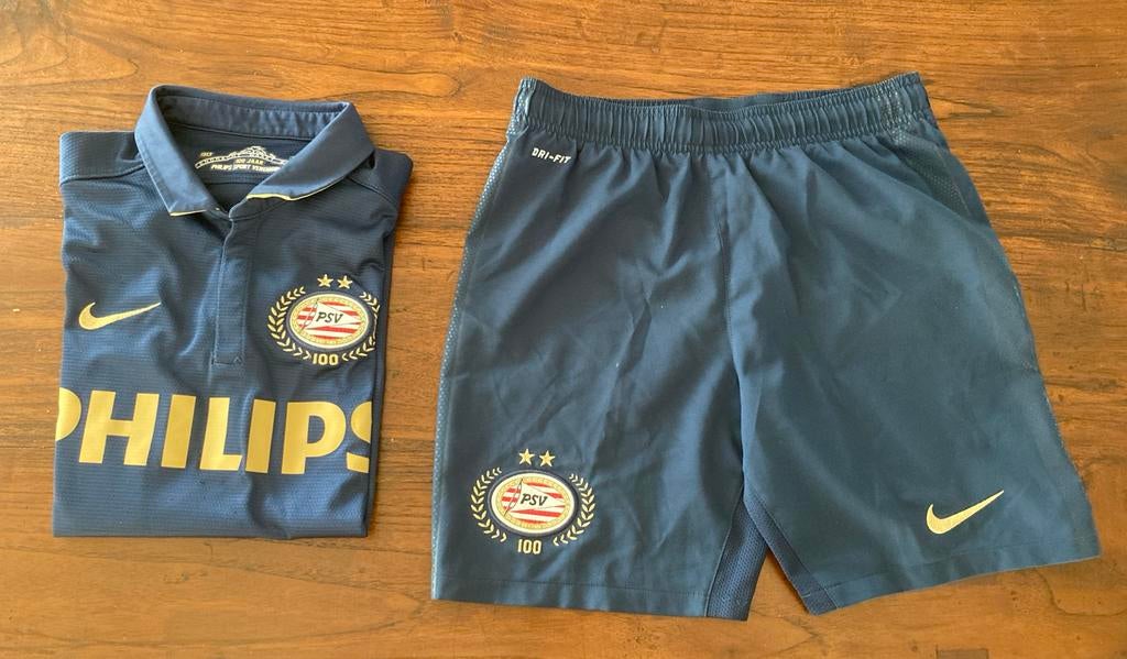 PSV Uitshirt & Broekje 2013/2014 - 100 Jaar (Kindermaat L), Ophalen, Zo goed als nieuw, Jongen of Meisje