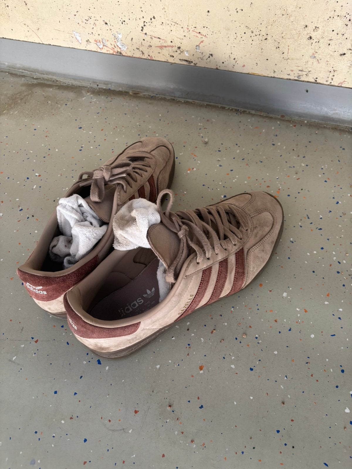 Adidas schoenen, Kinderen en Baby's, Kinderkleding | Schoenen en Sokken, Ophalen of Verzenden, Zo goed als nieuw, Jongen of Meisje