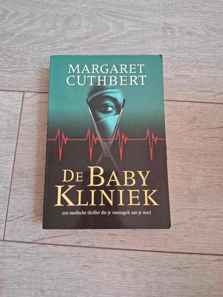 De babykliniek - Margaret Cuthberg, Ophalen of Verzenden, Zo goed als nieuw, Margaret Cuthberg