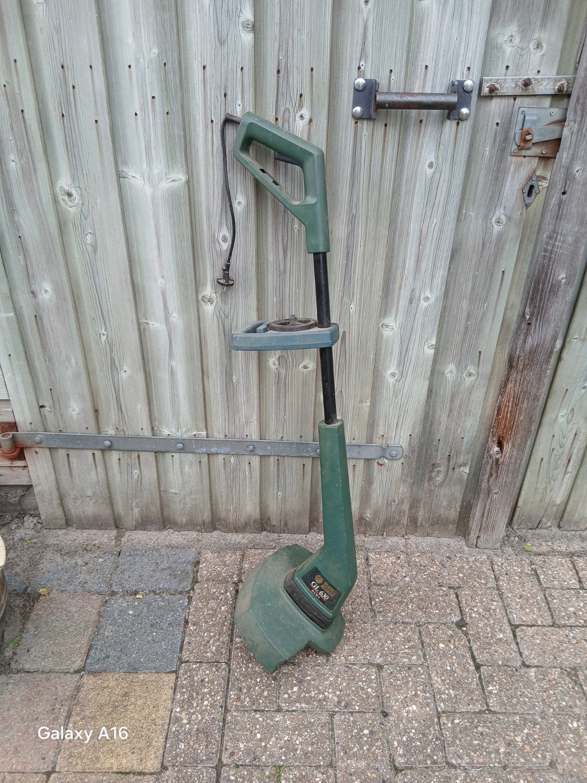 Grastrimmer, kantjesmaaier, Ophalen, Gebruikt, Elektrisch