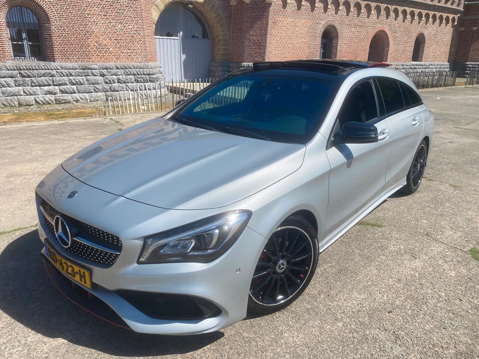 Mercedes-Benz CLA 1.6 Cla180 90KW Sh.br. 7G-DCT 2017 Grijs, CLA, 730 kg, 122 pk, Particulier