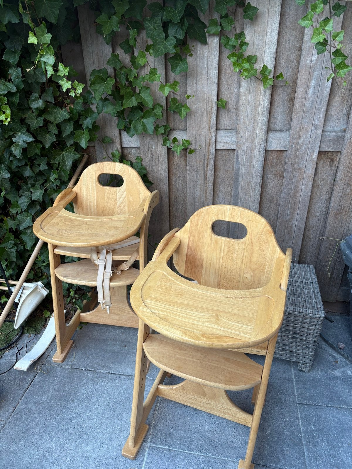 2x Tiamo Meegroeistoel - Natuurlijk Hout mogen los, Kinderen en Baby's, Kinderstoelen, Ophalen, Gebruikt, Meegroeistoel