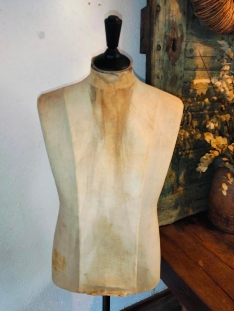 Oude brocante paspop mannelijk man, Ophalen