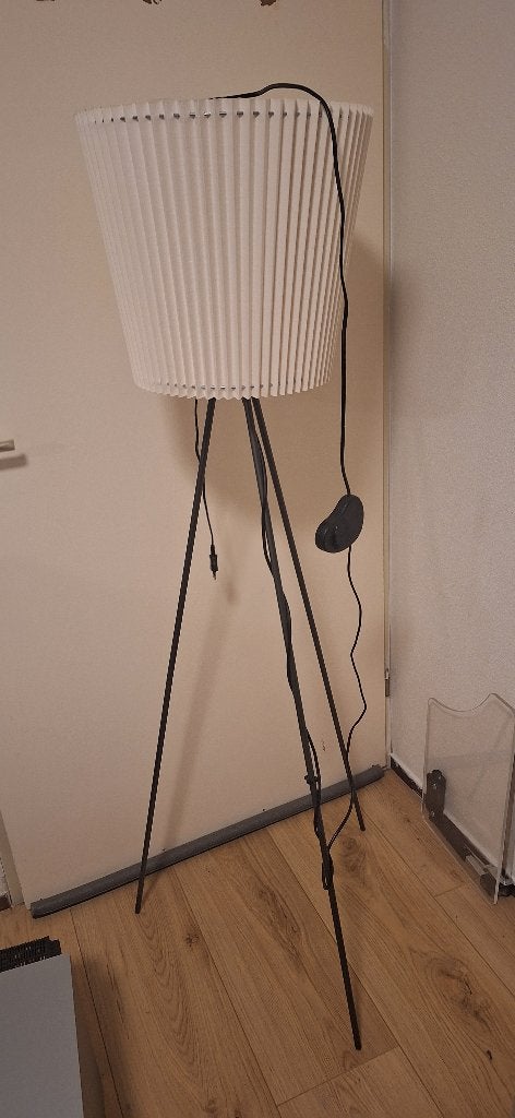 Staande schemerlamp, Huis en Inrichting, Ophalen, Overige materialen, Overige fittingen, Zo goed als nieuw