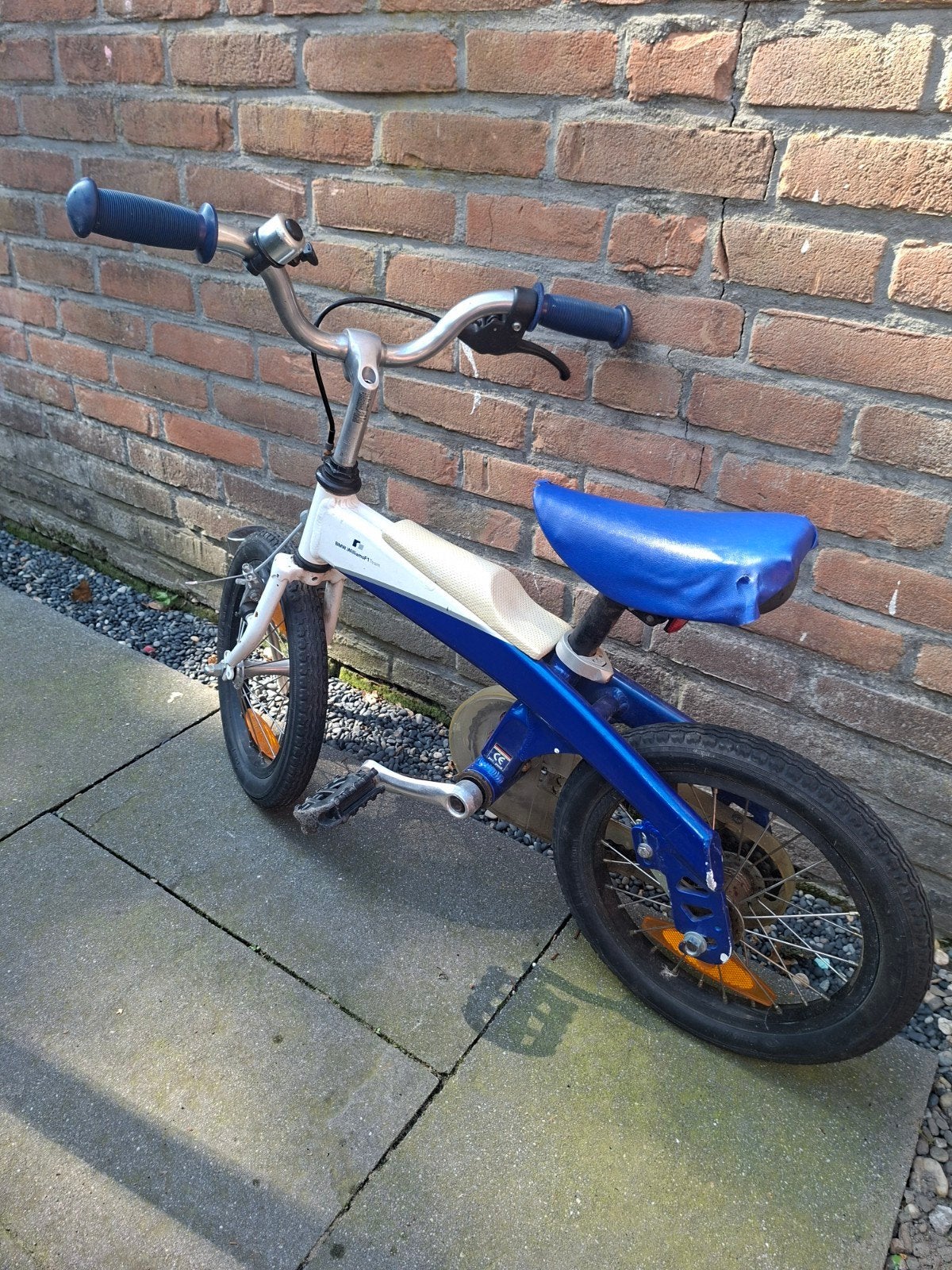 BMW Kidsbike: Loopfiets & Fiets in één (14 inch), Fietsen en Brommers, Terugtraprem, Gebruikt, Ophalen of Verzenden, Minder dan 16 inch