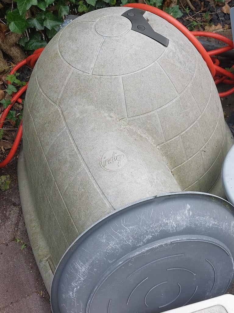 Honden rustplaats., Ophalen of Verzenden, Gebruikt