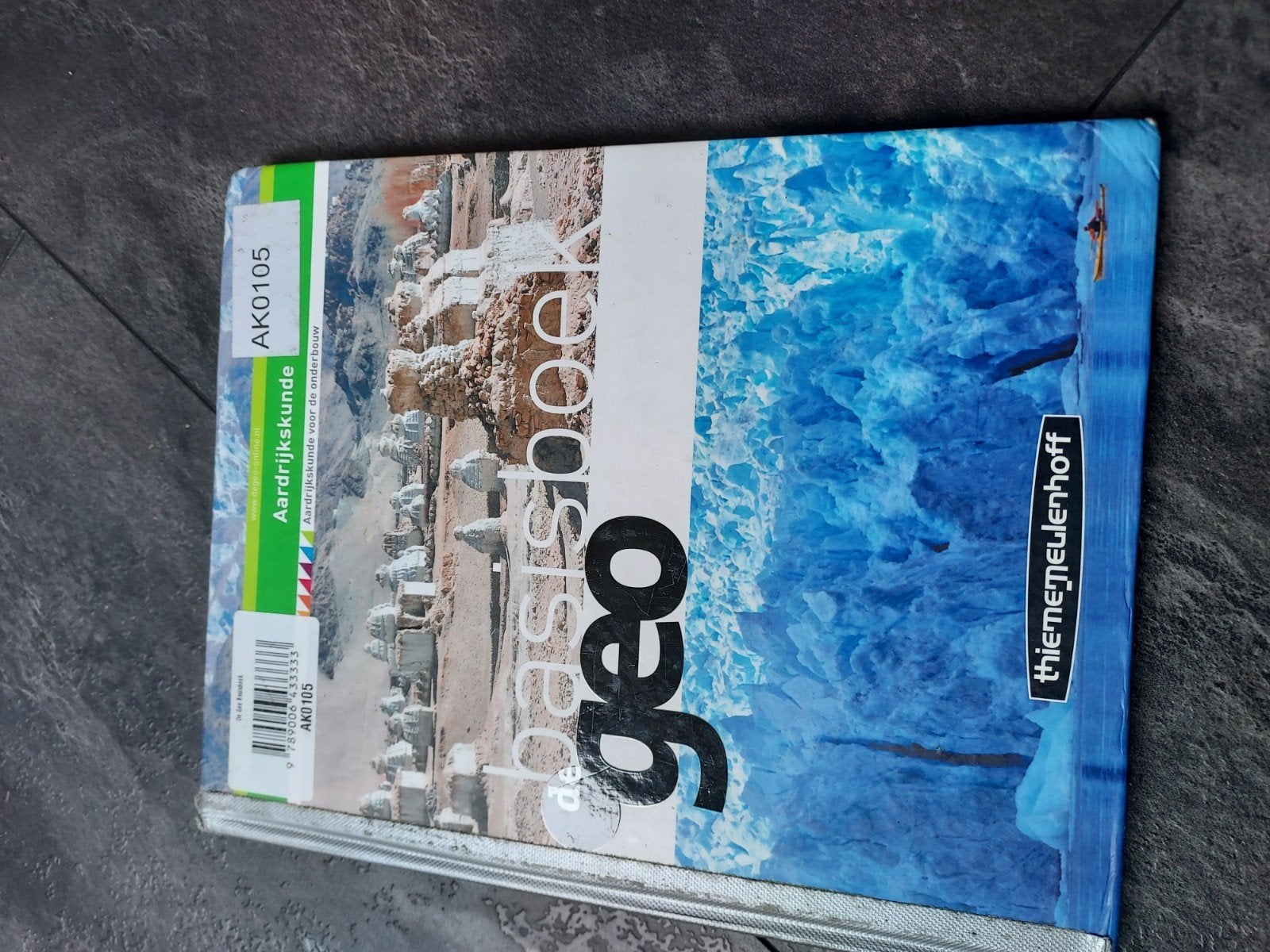 De Geo Basisboek Aardrijkskunde - Thiememeulenhoff, Boeken, Gelezen, Thiememeulenhoff, Ophalen of Verzenden, MBO