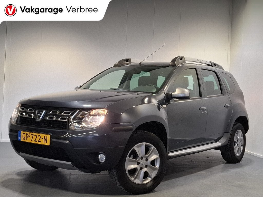 Dacia Duster 1.2 TCe 4x2 10th Anniversary | Navigatie | Lich, Voorwielaandrijving, Stof, Gebruikt, Duster