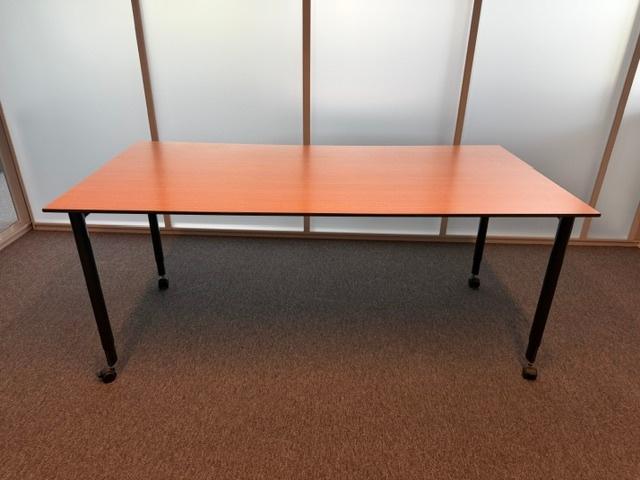 Ahrend 500 Instelbaar bureau / tafel met schroef, 1st, 90 cm, In hoogte verstelbaar, Gebruikt, 180 cm