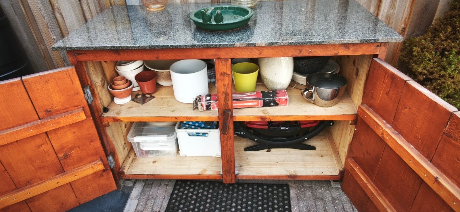 Tuinkast met stenen blad., Tuin en Terras, Ophalen, Gebruikt, Hout, Overige typen