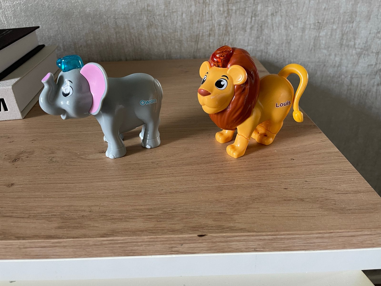 VTech Zoef Zoef Dieren Olifant Owen en Leeuw Louis, Ophalen of Verzenden, Zo goed als nieuw, Overige typen, Met licht