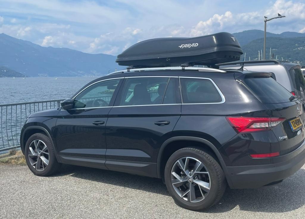 ⛰️🏕️ Fijne en ruime Farad dakkoffer te huur (480 liter) 🚘, Ophalen of Verzenden, Zo goed als nieuw