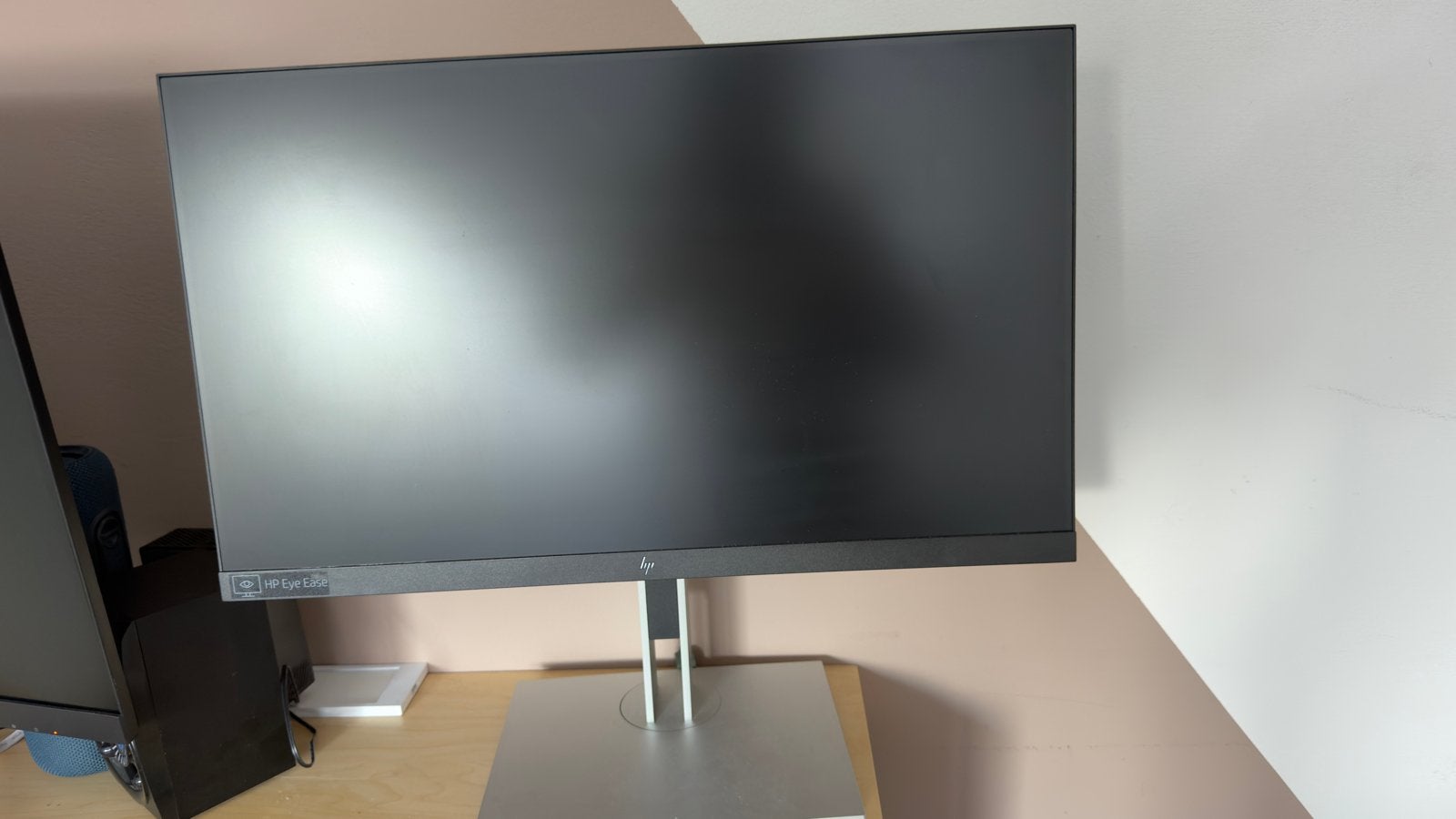 HP E24 G4 24” monitor - Zo goed als nieuw, Computers en Software, Monitoren, IPS, In hoogte verstelbaar, Full HD, Ophalen of Verzenden