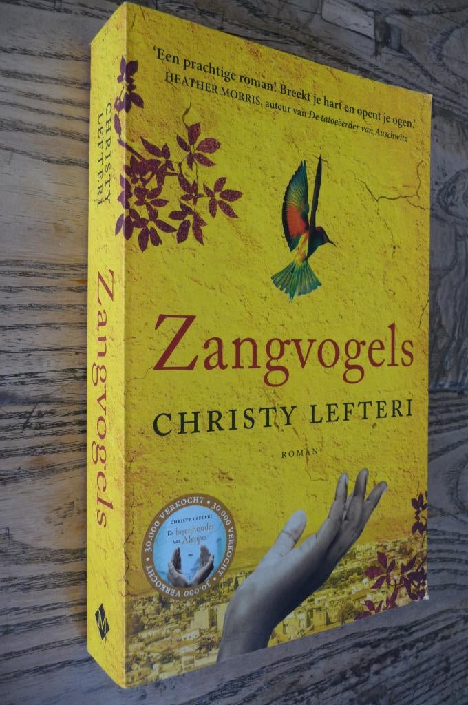 Zangvogels - Christy Lefteri (christelijke roman), Ophalen of Verzenden, Zo goed als nieuw