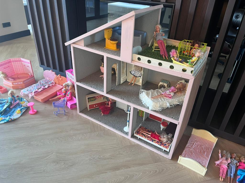 barbie poppen, poppenhuis, partij barbie, compleet set, huis, Ophalen, Barbie