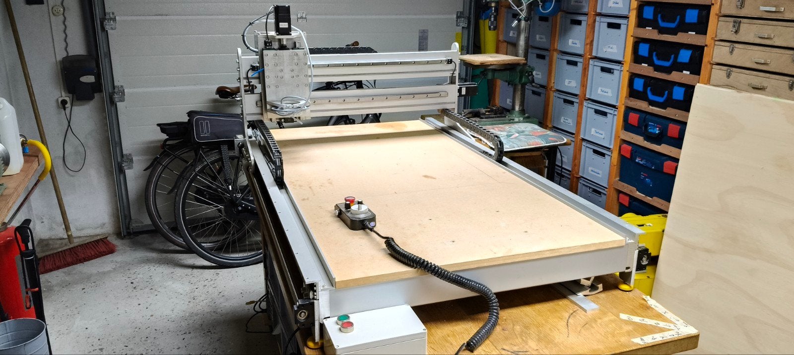 Edding CNC freesmachine voor kantenfrees, Doe-het-zelf en Verbouw, Gereedschap | Machine-onderdelen en Toebehoren, Ophalen