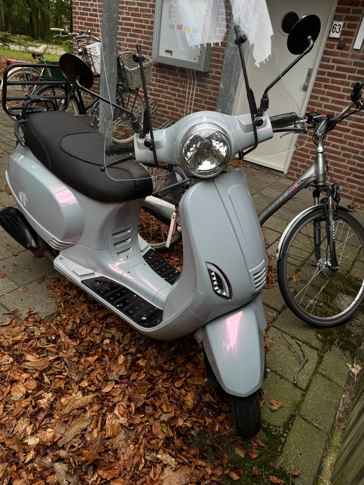 Scooter Killerbee VXL 2021 | Parelmoer grijs | 3.400 km!, Ophalen, Gebruikt, Benzine, Maximaal 25 km/u