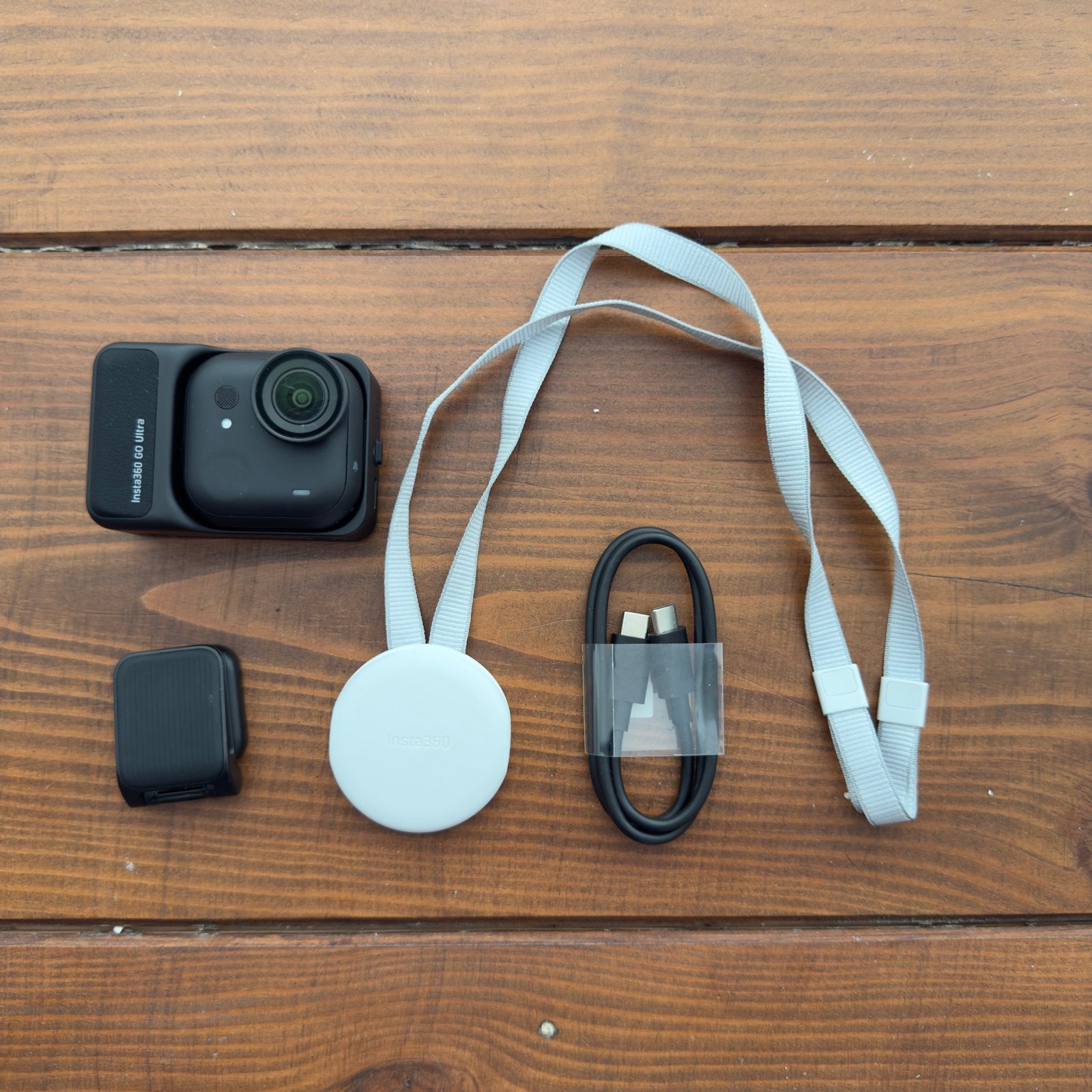 Insta360 GO Ultra w/ 128gb card, Ophalen of Verzenden, Zo goed als nieuw, Overige merken