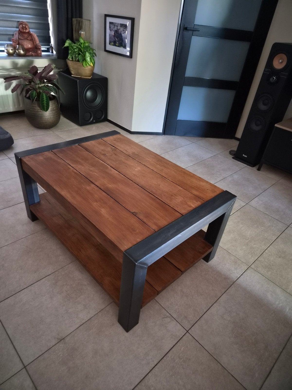 Salontafel hout en staal, 100 tot 150 cm, Zo goed als nieuw, Industrieel, 50 tot 100 cm