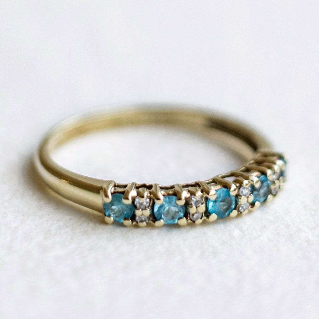 Vintage 9K gouden H eternity ring met topaas & diamant 18,25, 18 tot 19, Ophalen of Verzenden, Zo goed als nieuw, Met edelsteen