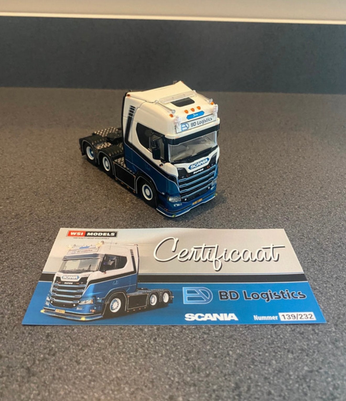 Wsi Scania BD Logistics, Ophalen of Verzenden, Zo goed als nieuw, Bus of Vrachtwagen, Wsi
