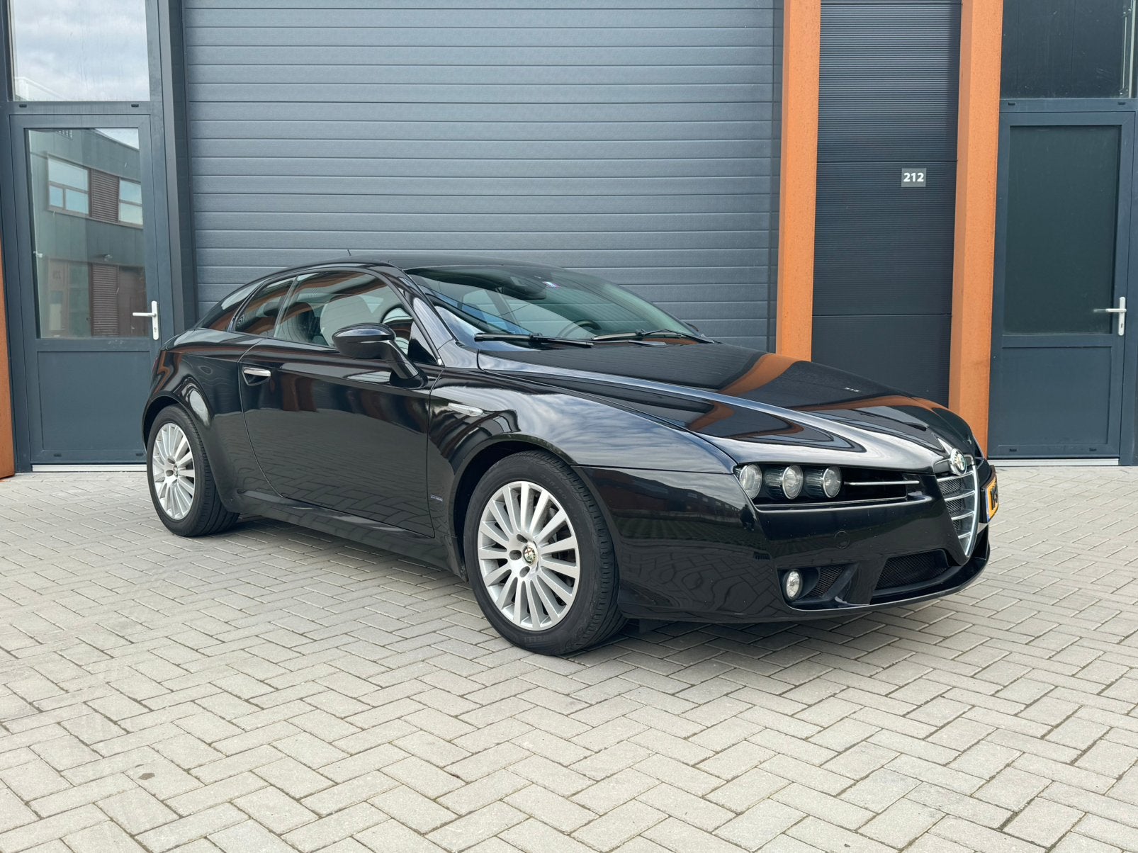 Alfa Romeo Brera 2.2 JTS 2006 Zwart NAP Nieuwe APK