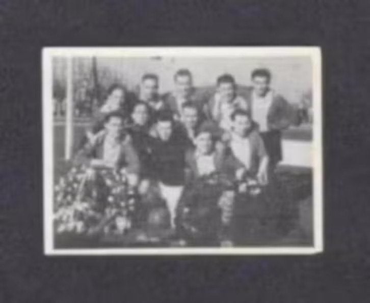 Voetbalplaatje DOSKO Bergen op Zoom 2e Klasser 1951-1952., Verzamelen, Ophalen of Verzenden, Zo goed als nieuw