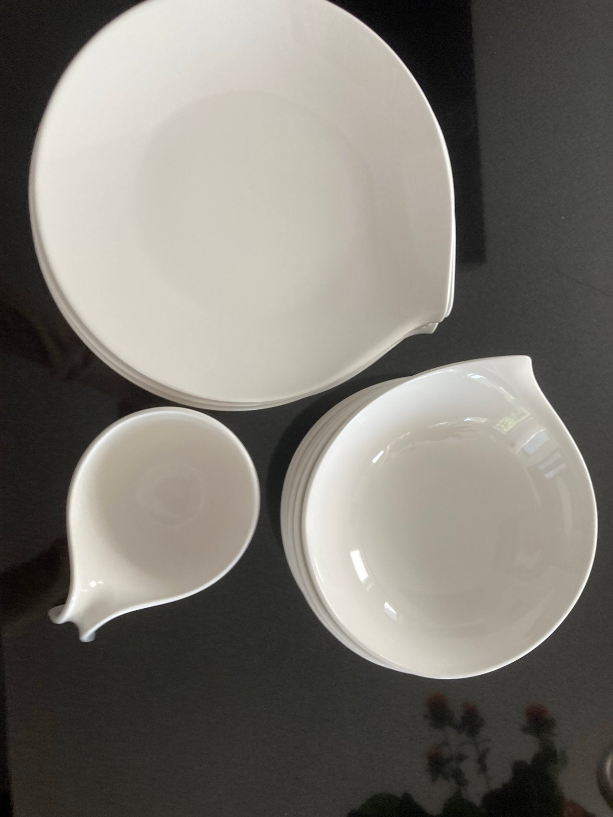 Villeroy & Boch Flow Servies - Eetborden, Pastaschaaltjes, S, Villeroy & Boch, Ophalen of Verzenden, Zo goed als nieuw, Modern