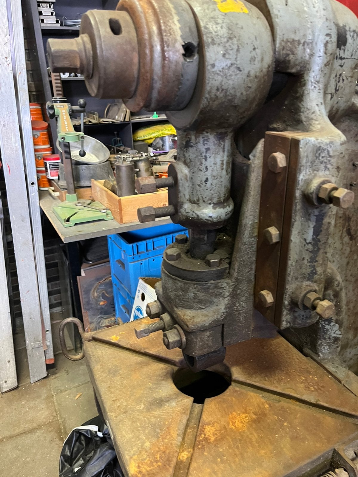 Werkende industriële mechanische excenterpers, Ophalen of Verzenden