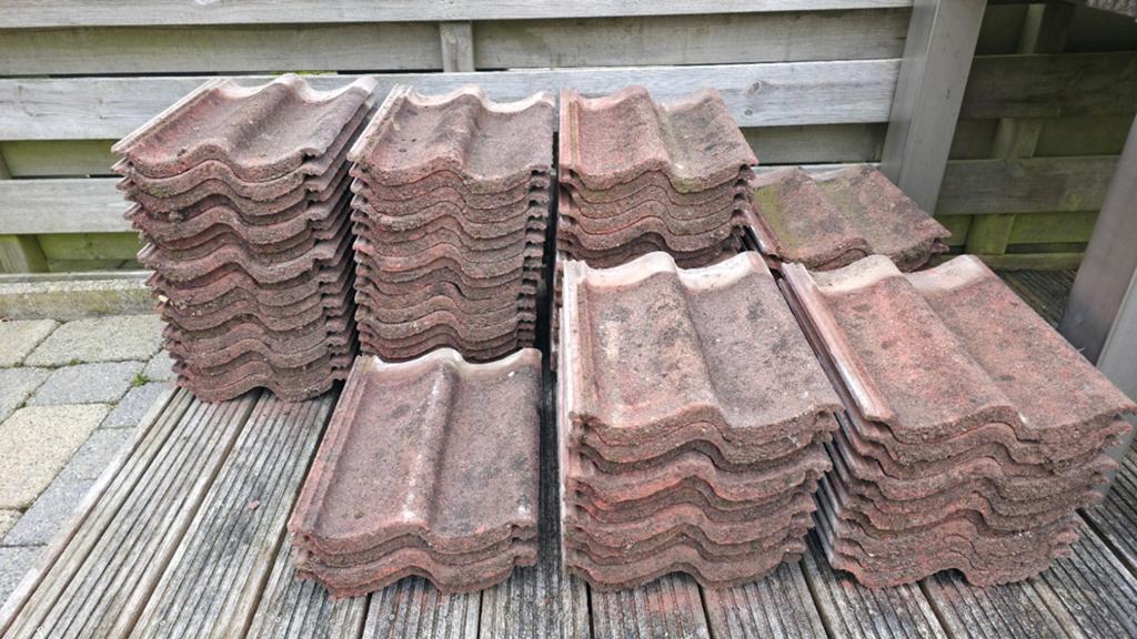 RBB sneldekkers 70 stuks dakpannen herfstkleur, Doe-het-zelf en Verbouw, Dakpannen en Dakbedekking, Ophalen, Gebruikt, Steen of Klei