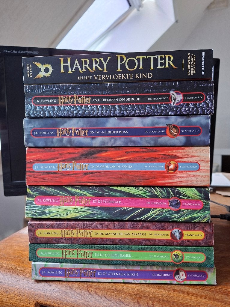 Gehele Harry Potter-reeks incl. Het Vervloekte Kind, Verzamelen, Ophalen of Verzenden, Zo goed als nieuw, Boek of Poster