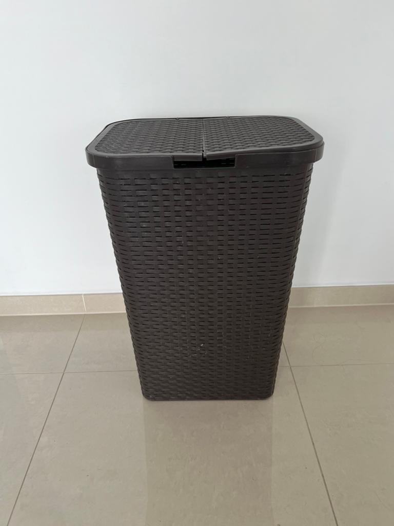 Rattan wasmand met deksel -kunststof - bruin, Ophalen of Verzenden