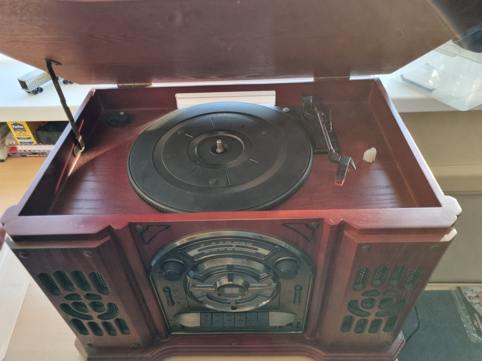 Retro Platenspeler met Radio en CD-speler, Ophalen of Verzenden, Zo goed als nieuw, Platenspeler, Overige merken