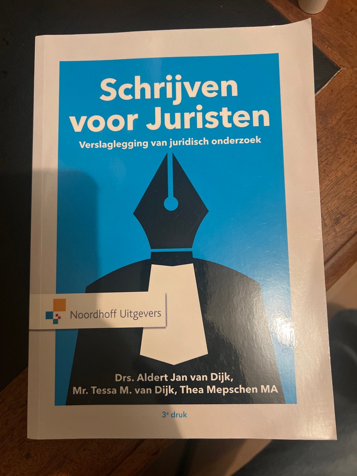 Schrijven voor Juristen - Verslaglegging juridisch onderzoek, Boeken, Ophalen of Verzenden, Gamma, Zo goed als nieuw, HBO