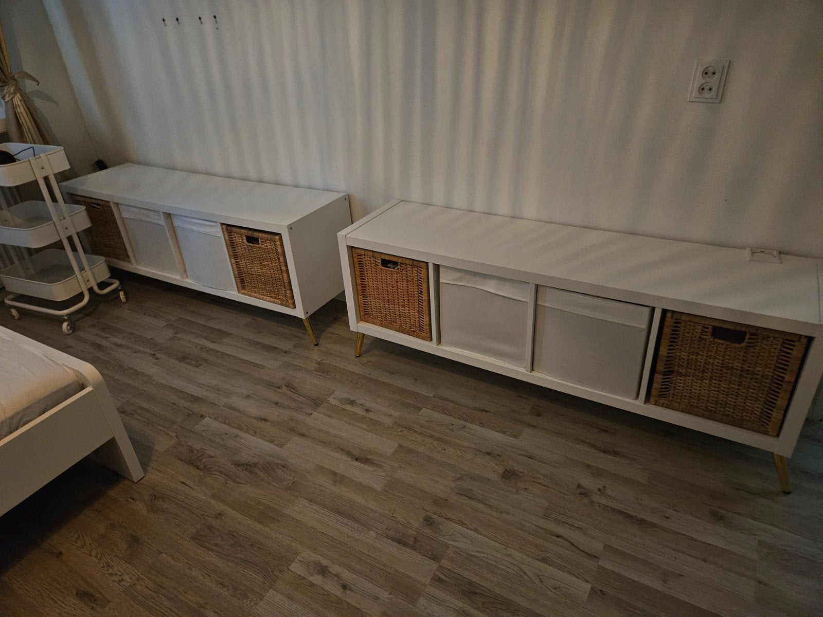 IKEA kastje met pootjes - Gratis op te halen, Ophalen of Verzenden, Gebruikt